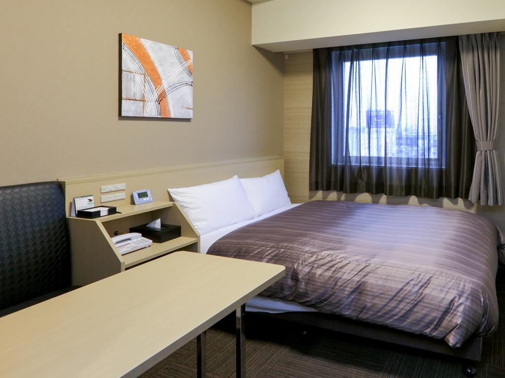 Hotel Route Inn Hamamatsu Dealer Dori Room photo